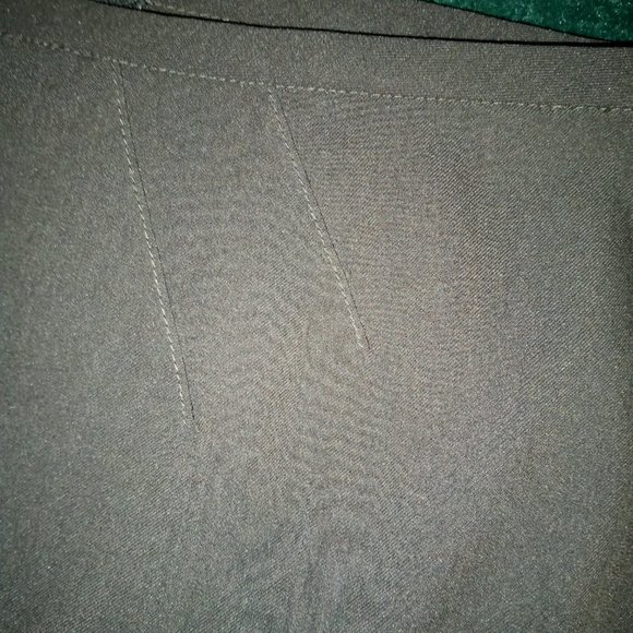 EMANUEL UNGARO Emanuel  Light Weight Skirt  Plus Size 16 / 50 - Picture 5 of 5